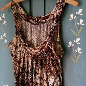 Geometric U-shaped Neck with Straps Women's Top Size M